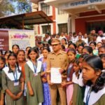 चिमुकलीवरील अत्याचाराच्या विरोधात लासलगावी जन आक्रोश मोर्चा.  आरोपीला फाशी देण्याची मागणी